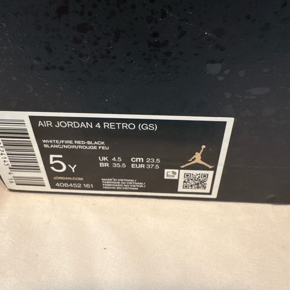 Jordan Air 4 Retro White and Red - Picture 2 of 2